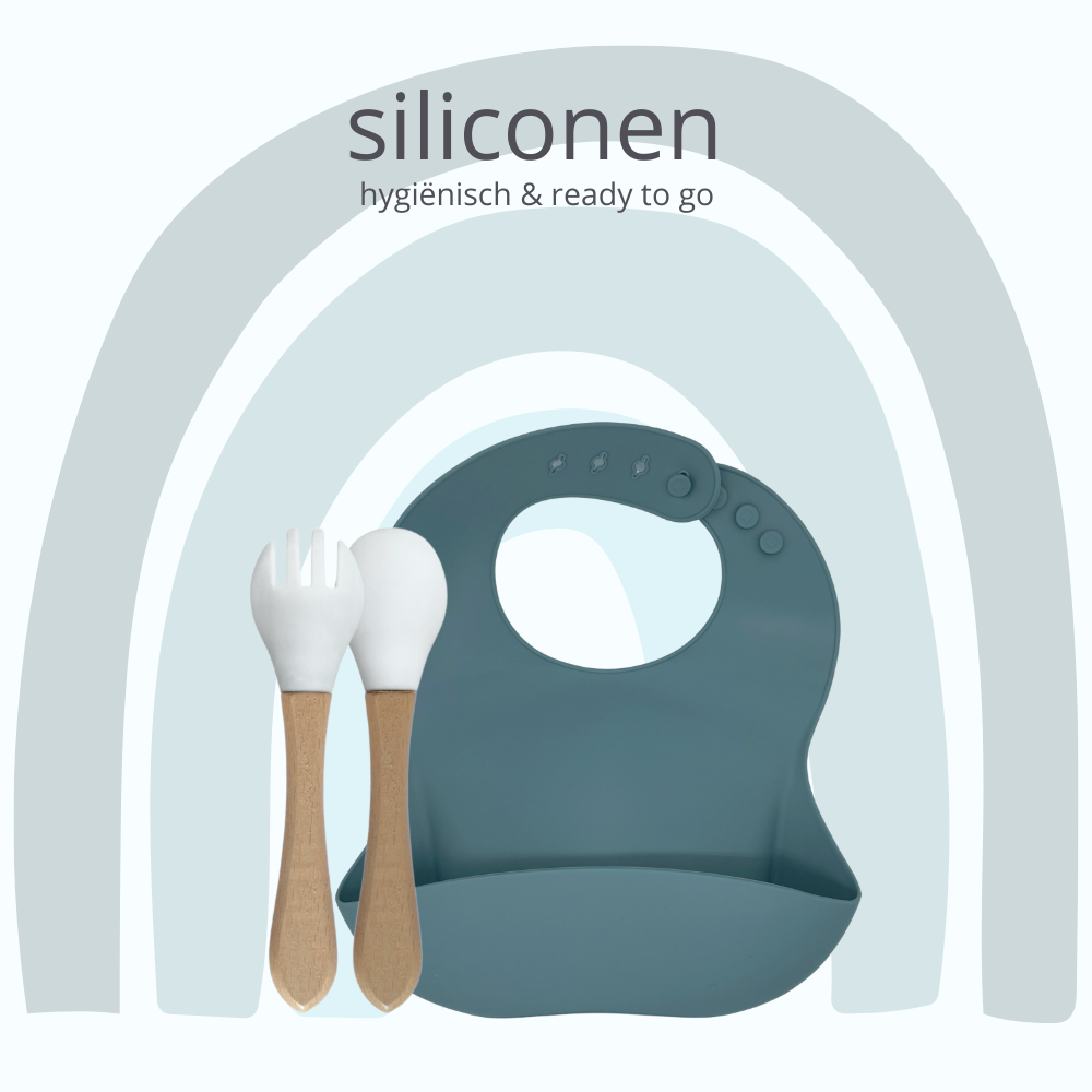 Siliconen slabbetje met bamboe bestek petrol