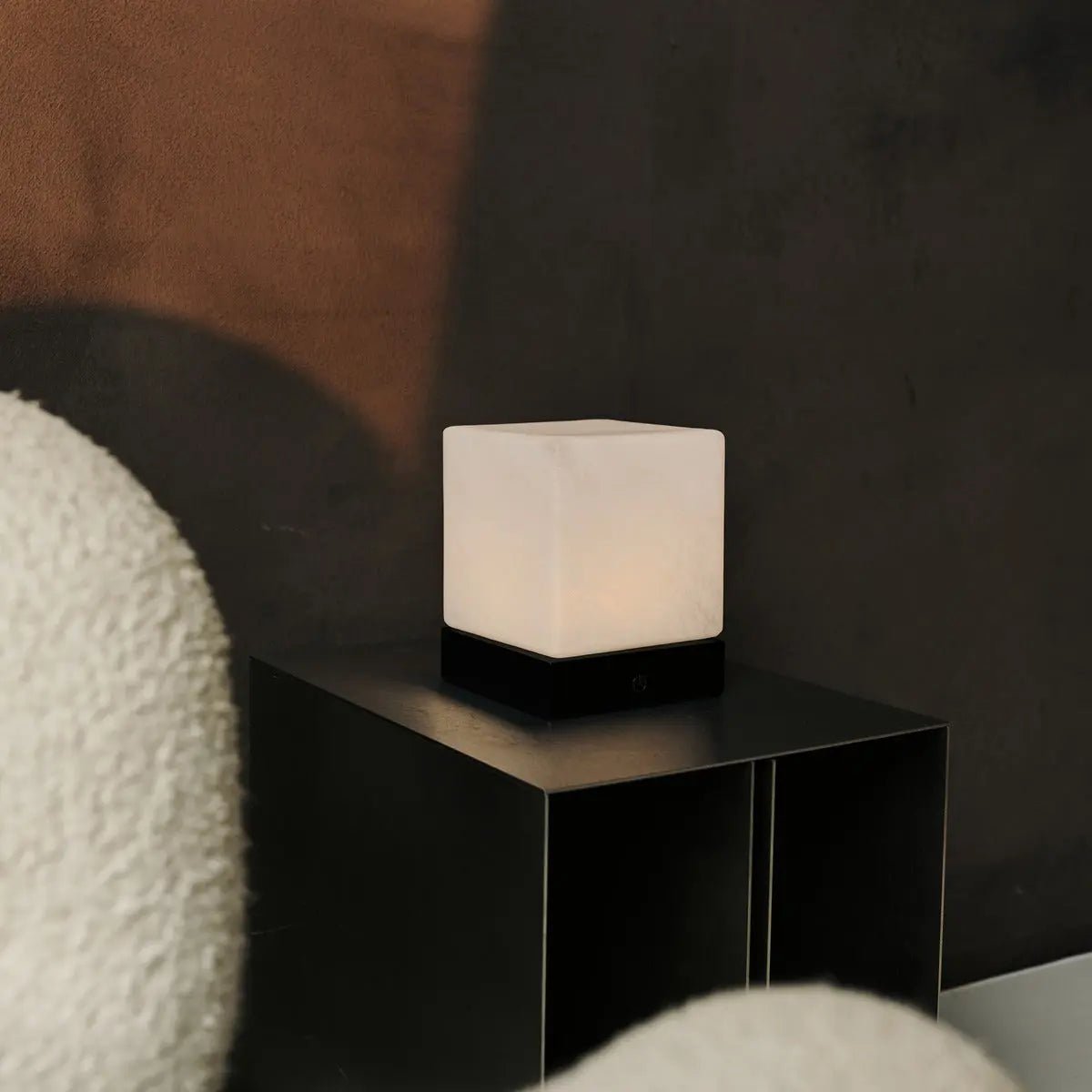 Draadloze tafellamp rubberwood glas zwart 12x15 cm