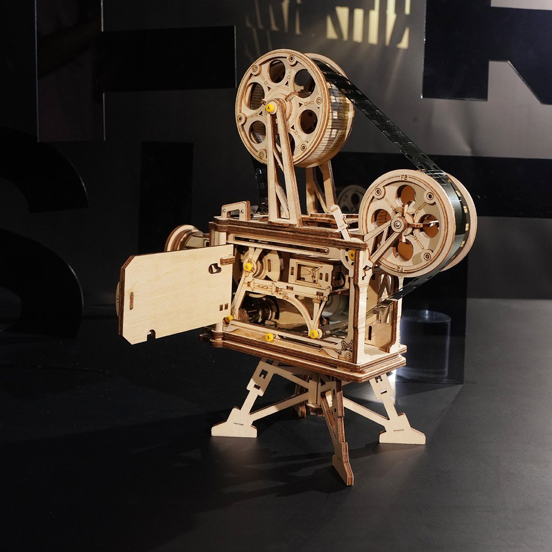 Houten 3D puzzel filmprojector 25.5x13.3x23.3 cm