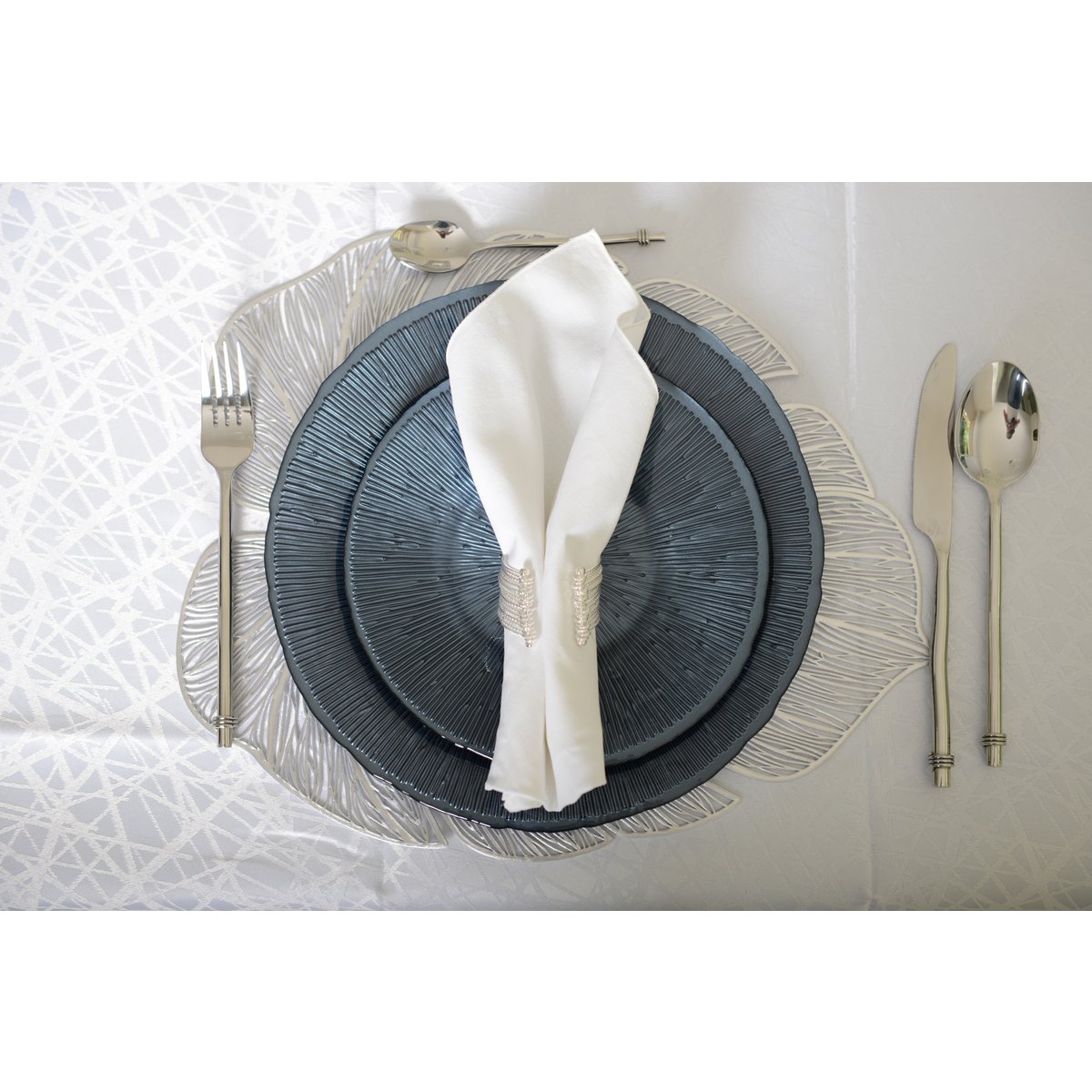 SILVER FILIGREE LEAF TRAY