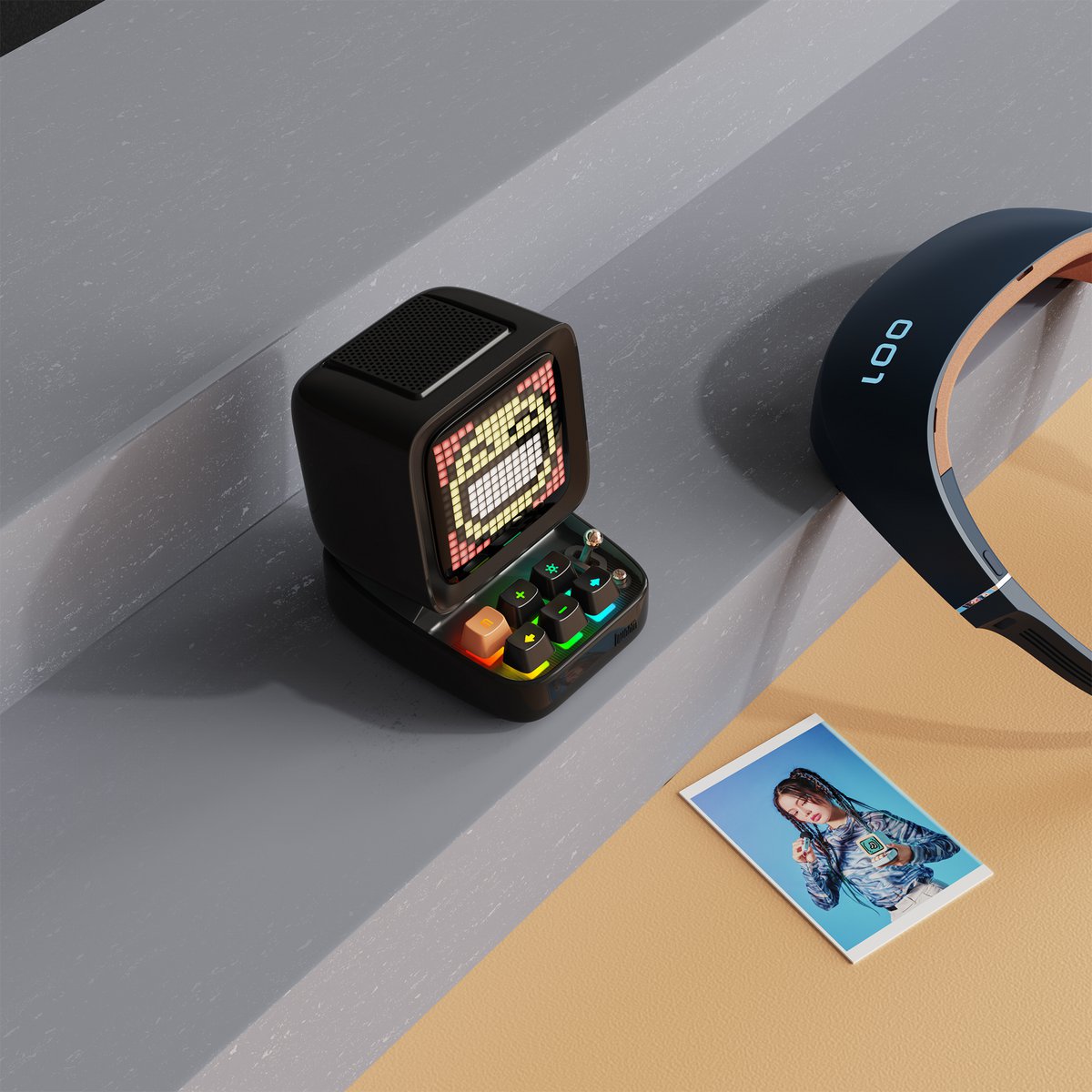 Divoom Ditoo Pro - Bluetooth speaker met instelbare pixelweergave - zwart