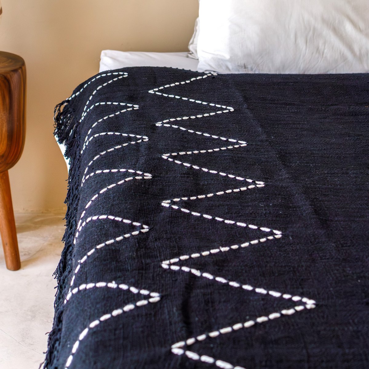 Zwarte Handgeweven Plaid Boho Sprei Franjes Zigzagpatroon
