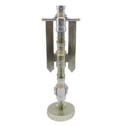 Notenkraker beeld 30 cm zilverkleurig kunststof