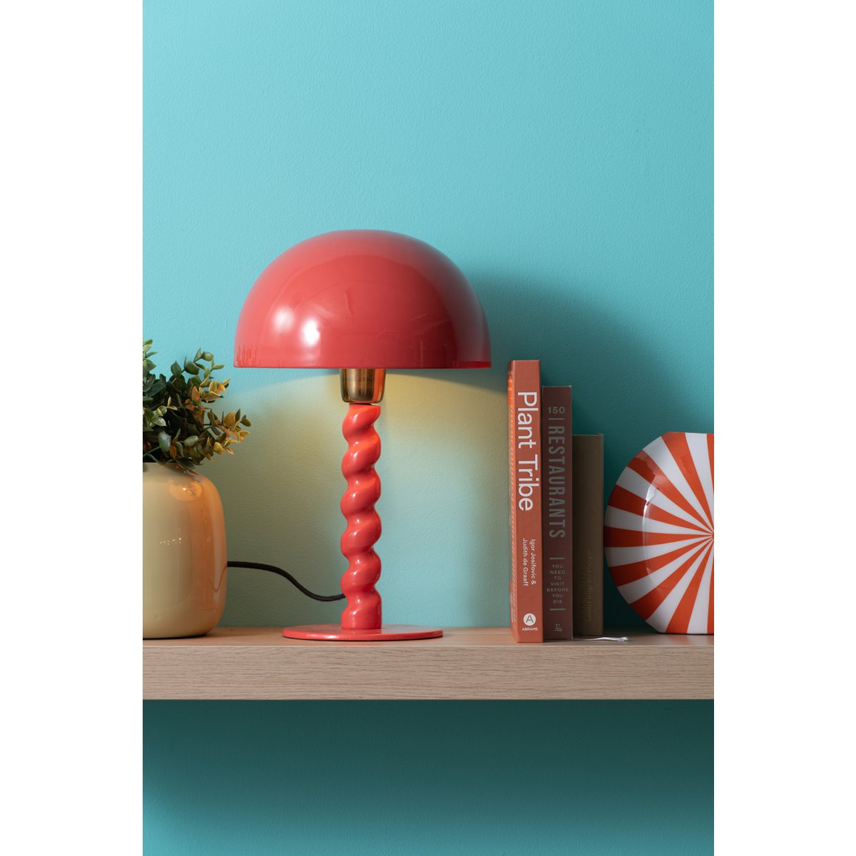 Tafellamp 39 cm diameter 25 cm rood ijzer