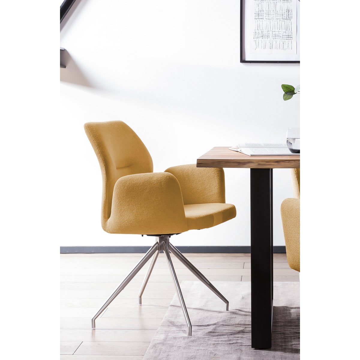 Fauteuil draaibaar geel 60x62x89 cm