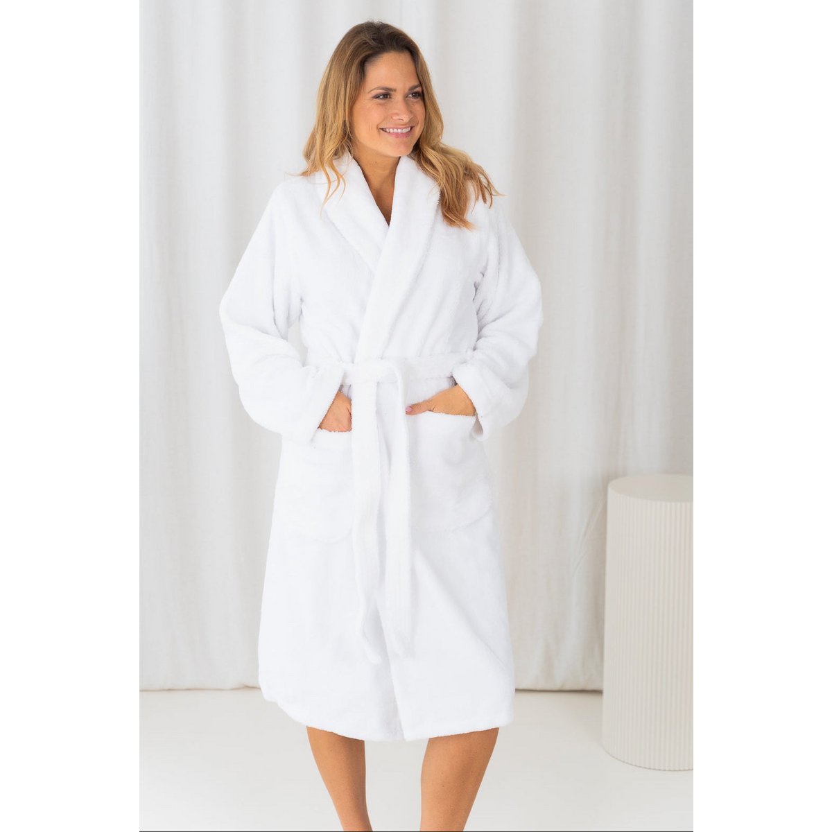 Teddy bathrobe white