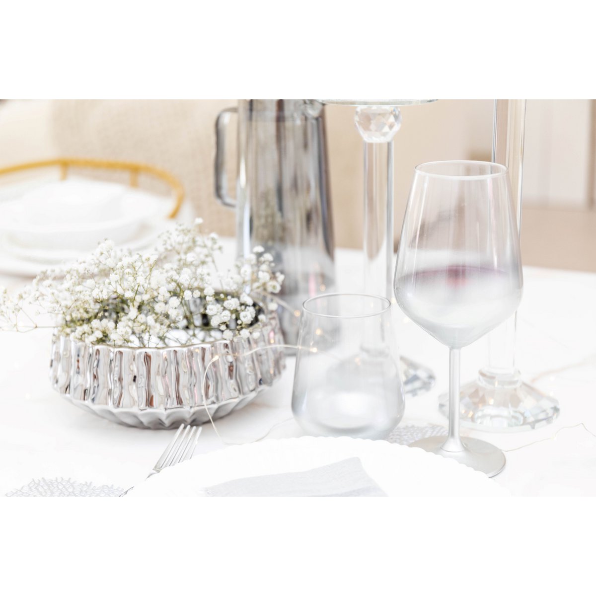 Shiny silver decorative cut 20x20x8cm