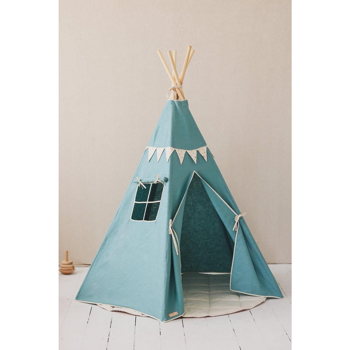 Gold Star Tipi Met Guirlande En Mattenset Voor Kinderen