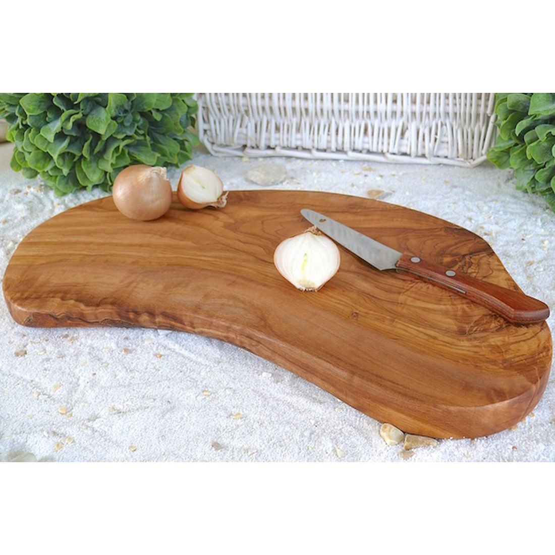 Ontbijtplank olijfhout 30-35 cm