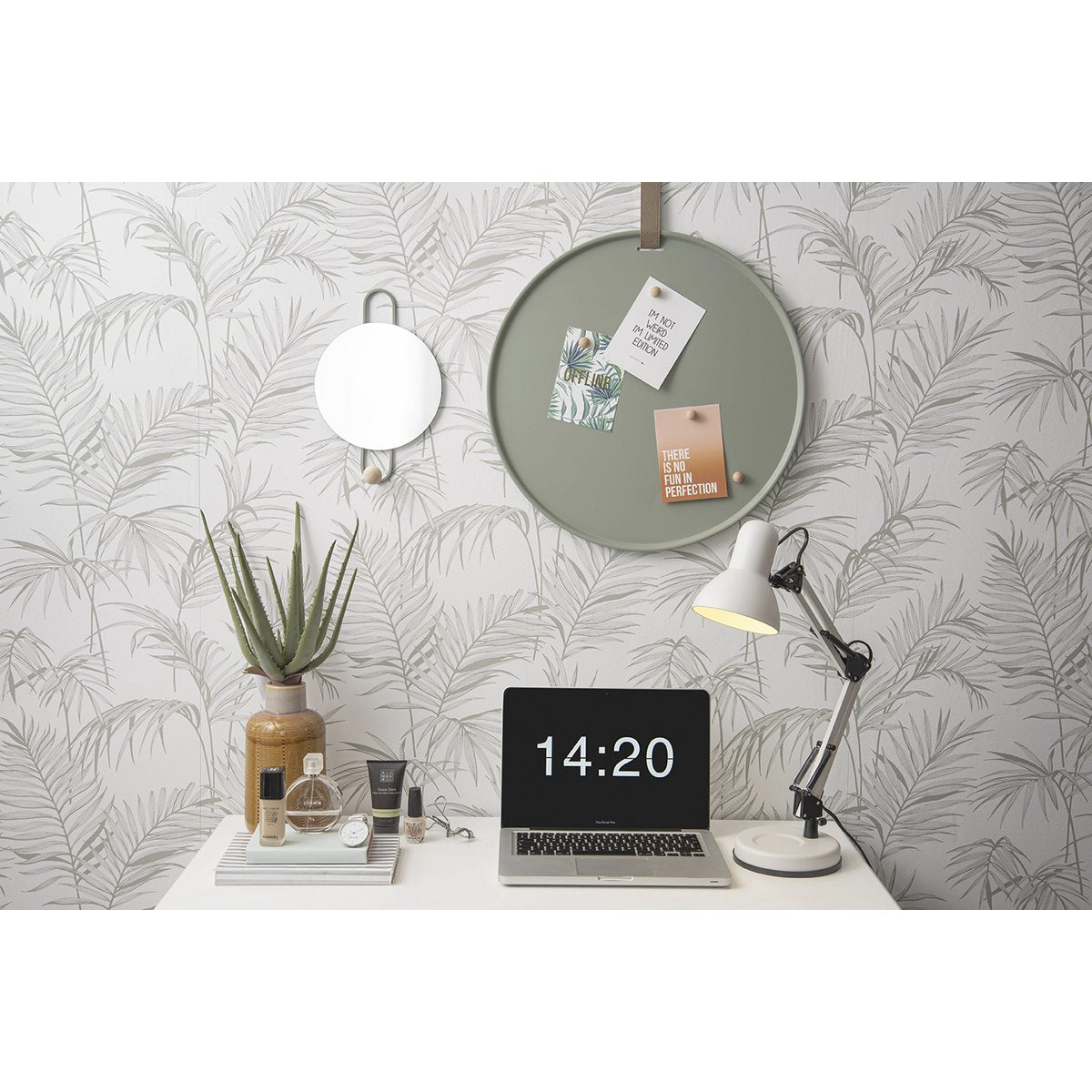 Memo board perky