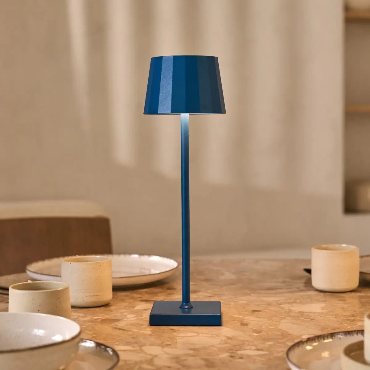 Tafellamp blauw draadloos dimbaar 10x38 cm