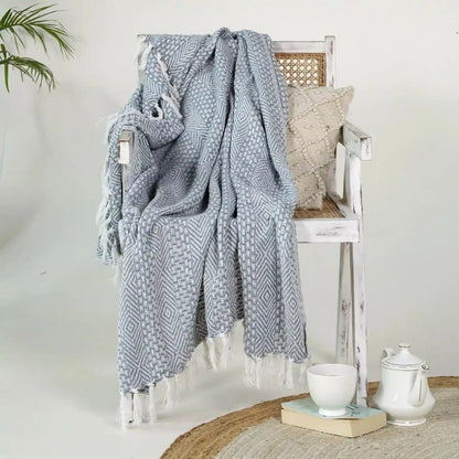 Light Blue Plaid / Sofa Throw – Geometric Pattern with Fringes – 125x155 cm – Urbane Hide