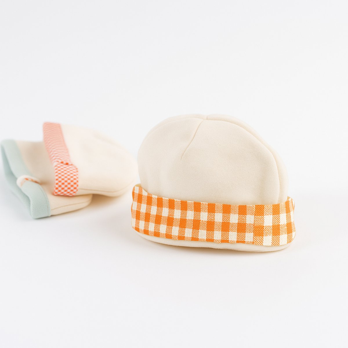 Babymuts biologisch katoen wit gingham