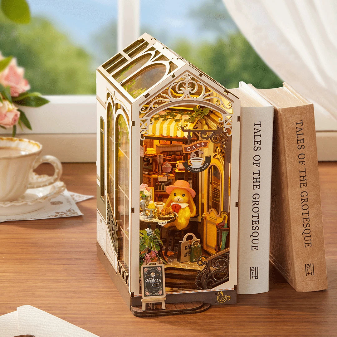 Robotime, DIY, Book Nook Holiday Café, TGB15, 23,2x6,5x31,6cm