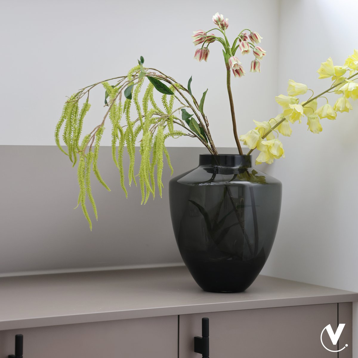Vaas grijs glas Ø24.5x29 cm