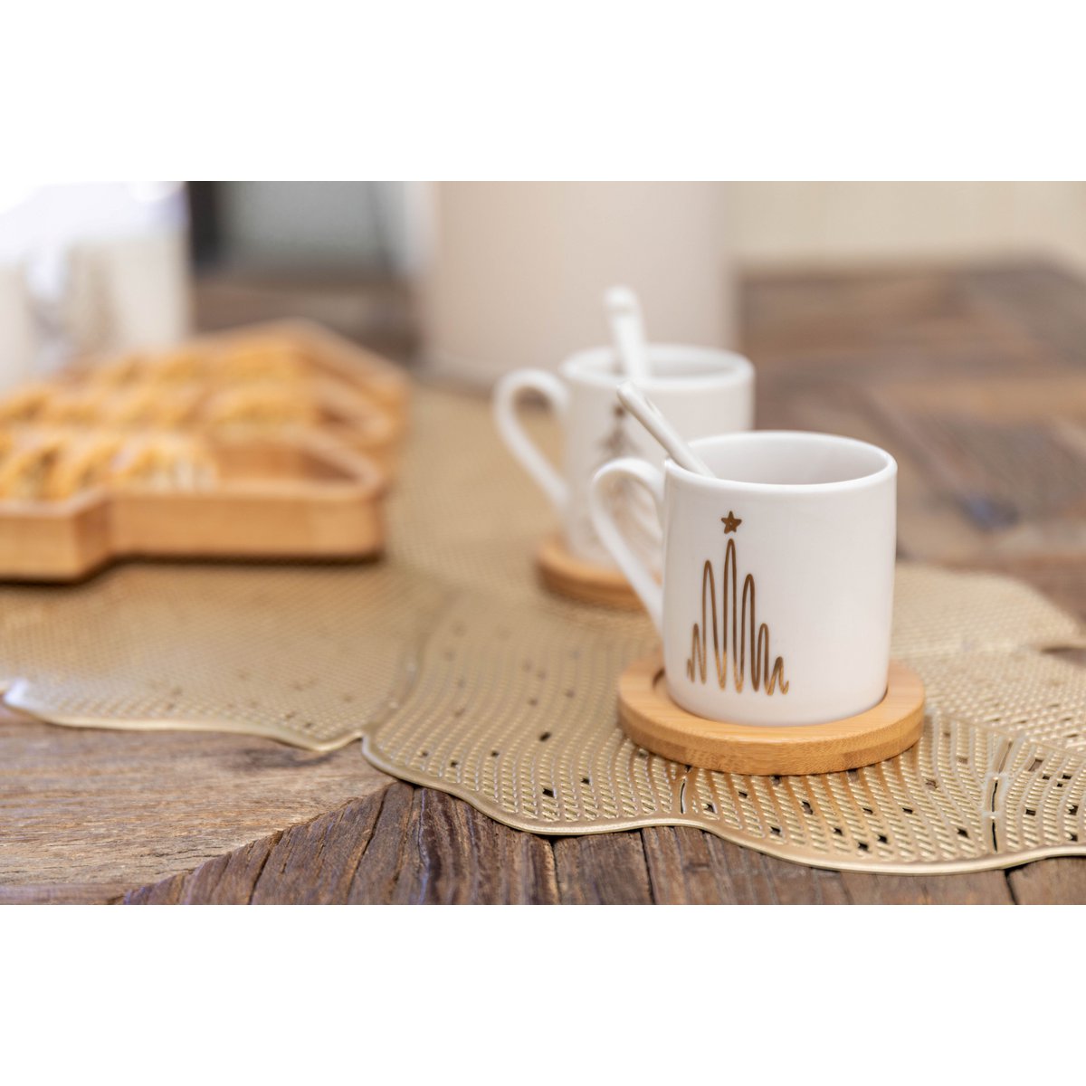 FIR - cups with wooden spoons and saucers - lot 2