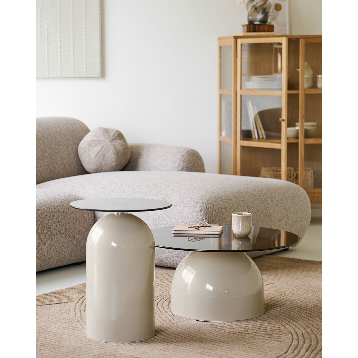 Ravello Bijzettafel, gehard glas/metaal, grijs/beige, ø40x52 cm