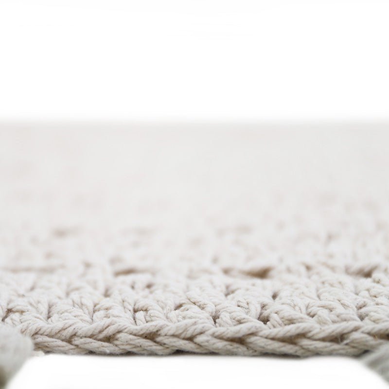 NILA ECRU crocheted children's rug