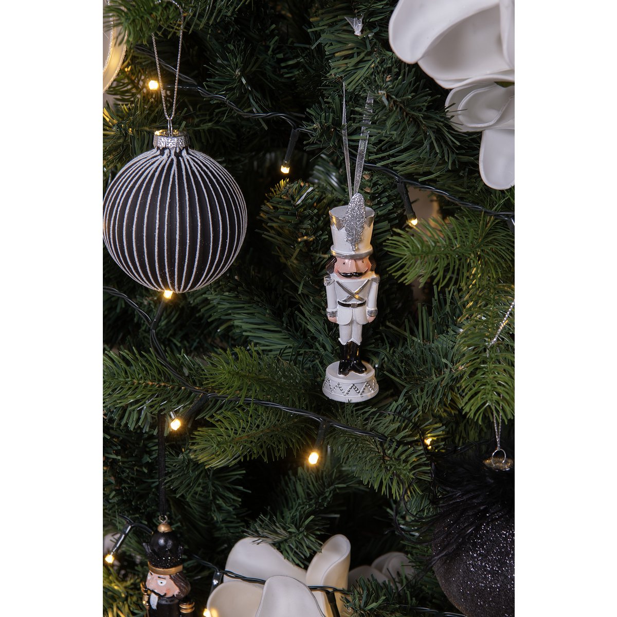Notenkraker beeld 13 cm wit kunststof