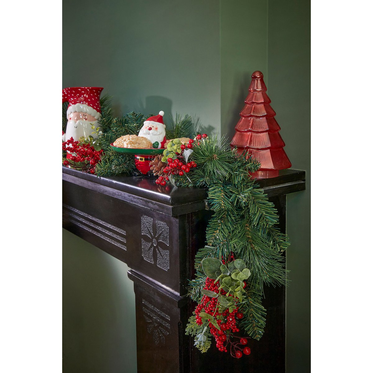 Kerstguirlande 180 cm groen rood met dennenappels