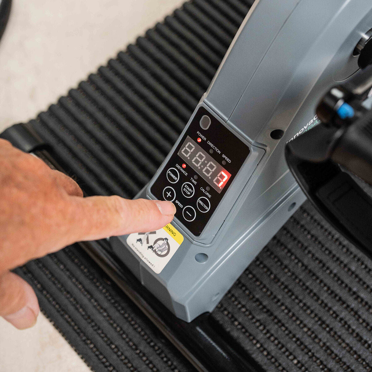 Innovagoods Elektrisch Ondersteunde Pedalen Voor Armen En Benen Met Mat En Afstandsbediening Velora 3000 Innovagoods